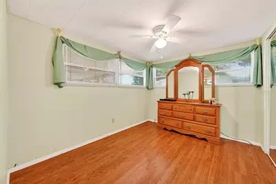 31643 Howard Street, Tavares, FL 32778 - Photo 27