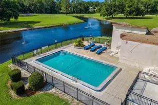 23202 Sandalwood Dr, Wildwood, FL 34785 - Photo 41