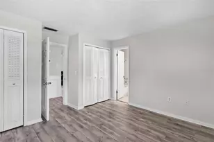 23202 Sandalwood Dr, Wildwood, FL 34785 - Photo 27