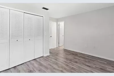23202 Sandalwood Drive #202, Wildwood, FL 34785 - Photo 33