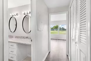 23202 Sandalwood Dr, Wildwood, FL 34785 - Photo 21