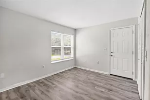 23202 Sandalwood Dr, Wildwood, FL 34785 - Photo 31