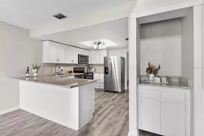 23202 Sandalwood Drive #202, Wildwood, FL 34785 - Photo 15