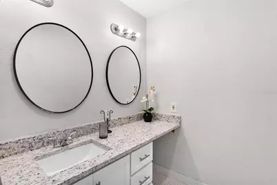 23202 Sandalwood Drive #202, Wildwood, FL 34785 - Photo 29