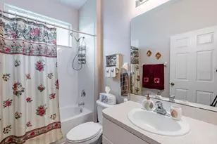 3370 St Lucia Ct, Tavares, FL 32778 - Photo 29