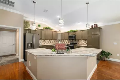 387 Harlow Lane, The Villages, FL 32163 - Photo 13