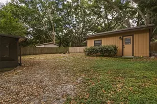 706 Lakeview Dr, Ocoee, FL 34761 - Photo 29