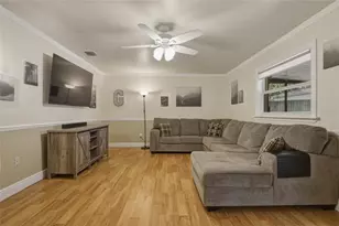 706 Lakeview Dr, Ocoee, FL 34761 - Photo 9