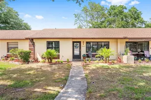 12531 Orangewood Ct, Tavares, FL 32778 - Photo 1