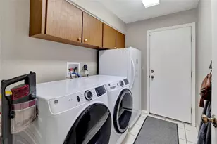 10412 Avila St, Spring Hill, FL 34608 - Photo 25