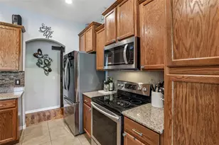 12702 Colonnade Cir, Clermont, FL 34711 - Photo 17