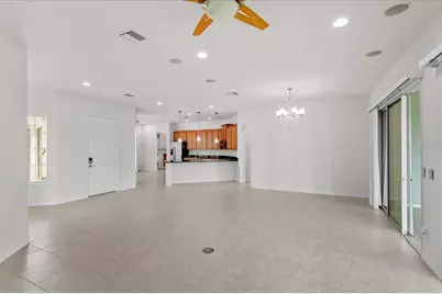 124 Balmy Coast Road, Groveland, FL 34736 - Photo 5