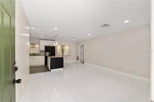 17611 FL-33, Groveland, FL 34736 - Photo 11
