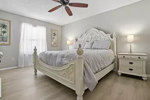 1685 Campos Dr, The Villages, FL 32162 - Photo 11