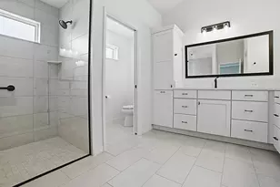 1404 Hearns Loop, The Villages, FL 34762 - Photo 29