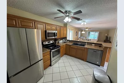 1688 Garcia Court, Lady Lake, FL 32159 - Photo 3