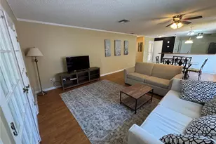 1688 Garcia Ct, Lady Lake, FL 32159 - Photo 7
