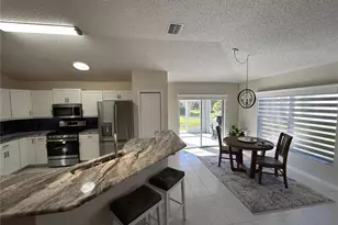 3057 St Thomas Ln, The Villages, FL 32162 - Photo 3