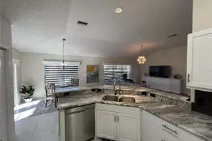 3057 St Thomas Ln, The Villages, FL 32162 - Photo 5