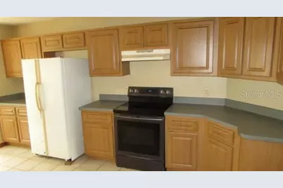 824 Berryhill Circle, Fruitland Park, FL 34731 - Photo 3
