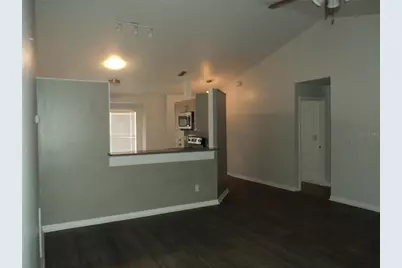548 E Montrose Street, Clermont, FL 34711 - Photo 5