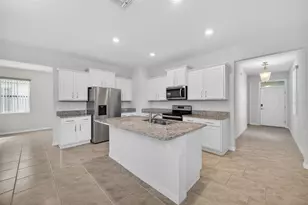 17386 Blazing Star Cir, Clermont, FL 34714 - Photo 7