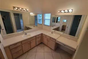 1033 Oak Forest Dr, The Villages, FL 32162 - Photo 19