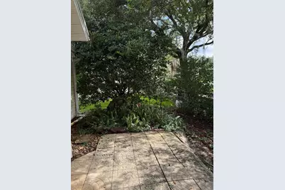 1033 Oak Forest Drive, The Villages, FL 32162 - Photo 21