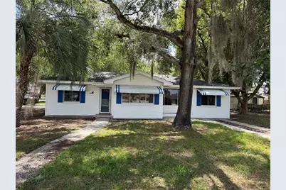 301 S Seminole Avenue, Minneola, FL 34715 - Photo 1