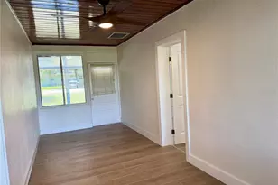 301 S Seminole Ave, Minneola, FL 34715 - Photo 17