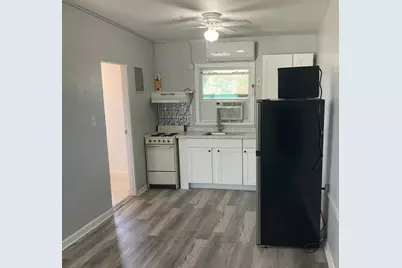 1401 E Alfred Street #3, Tavares, FL 32778 - Photo 7