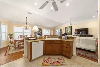 418 Flossmoor Court, The Villages, FL 32162 - Photo 21