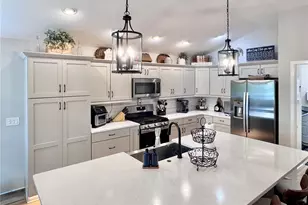 7597 Chris Corley Loop, The Villages, FL 34762 - Photo 9