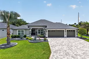 2767 Dunham Dr, The Villages, FL 32163 - Photo 1