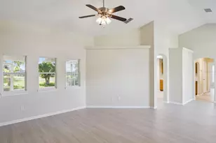 11618 Grand Bay Blvd, Clermont, FL 34711 - Photo 9