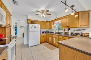 9830 Bunker Rd, Leesburg, FL 34788 - Photo 13