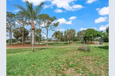 722 Camino Del Rey Drive, The Villages, FL 32159 - Photo 25