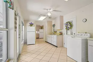 4546 Griffin View Dr, Lady Lake, FL 32159 - Photo 43