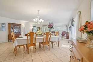 4546 Griffin View Dr, Lady Lake, FL 32159 - Photo 21