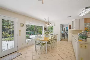 4546 Griffin View Dr, Lady Lake, FL 32159 - Photo 23