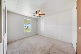 30107 Green Bay Dr, Tavares, FL 32778 - Photo 9