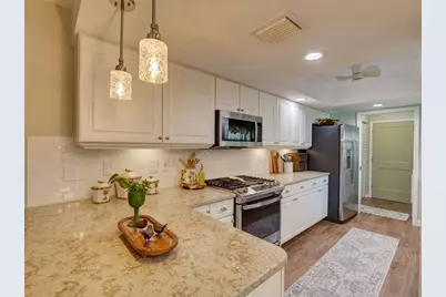 100 S Tremain Street #G2, Mount Dora, FL 32757 - Photo 15