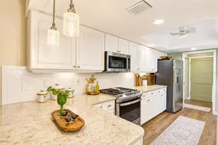 100 S Tremain St, Mount Dora, FL 32757 - Photo 13
