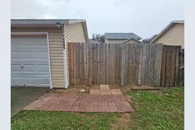 1004 Park Central Circle, Groveland, FL 34736 - Photo 15