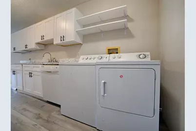488 W Rosewood Lane #488, Tavares, FL 32778 - Photo 15