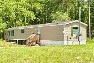 112 Pridgeon St, Interlachen, FL 32148 - Photo 1