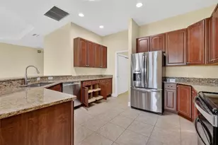 10131 Lake Miona Way, Oxford, FL 34484 - Photo 17