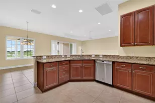 10131 Lake Miona Way, Oxford, FL 34484 - Photo 21