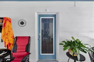 205 E 10th Ave, Mount Dora, FL 32757 - Photo 9