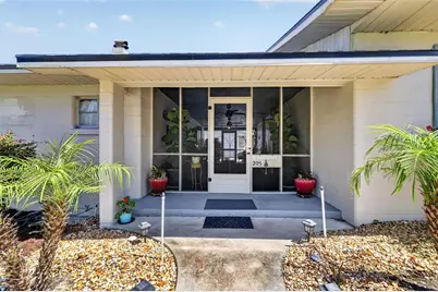 205 E 10th Avenue, Mount Dora, FL 32757 - Photo 5